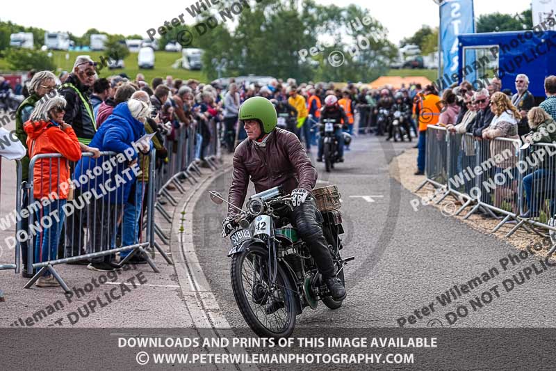 Vintage motorcycle club;eventdigitalimages;no limits trackdays;peter wileman photography;vintage motocycles;vmcc banbury run photographs